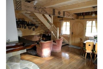 Eslovaquia Chata Ždiar, Exterior